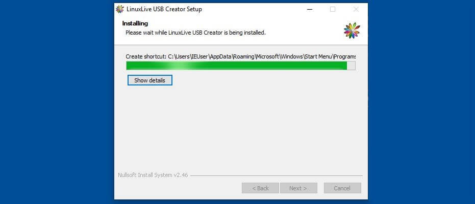 Avancement de l’installation de LinuxLive USB Creator