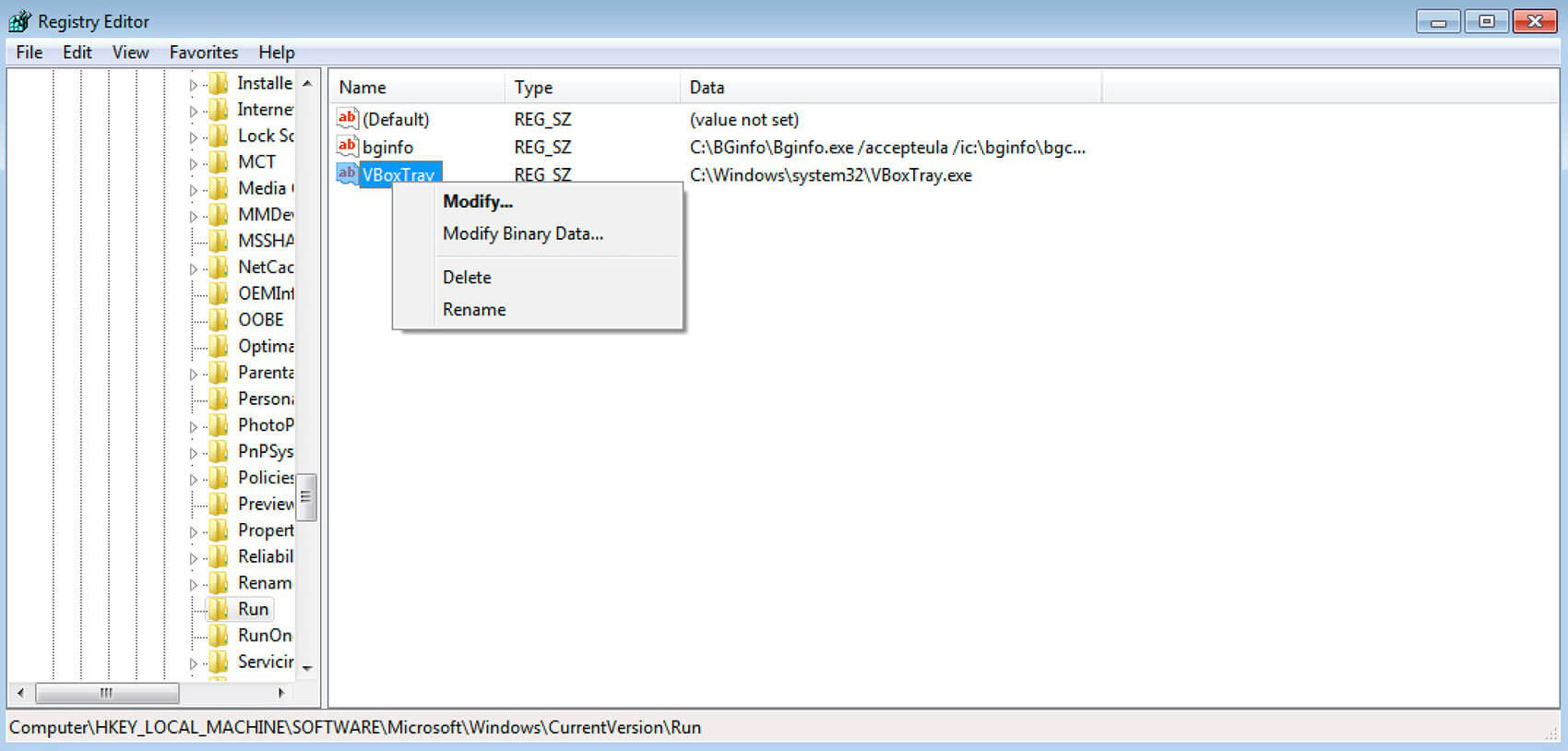 Registre avec liste des programmes enregistrés pour la fonction de démarrage automatique Windows 7
