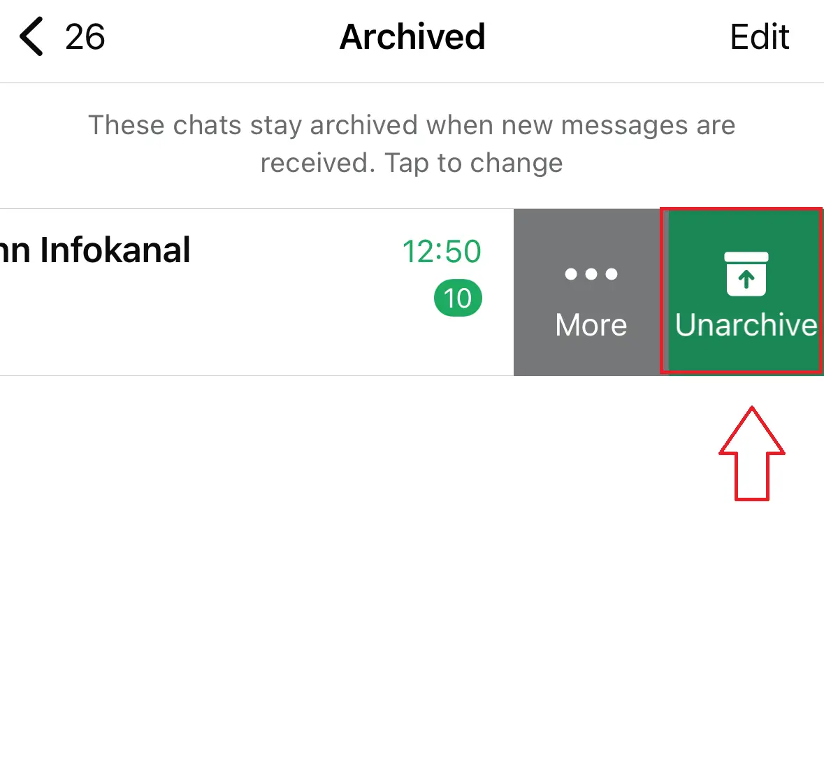 Image: Capture d’écran iPhone de l’option « Désarchiver » pour une conversation WhatsApp archivée