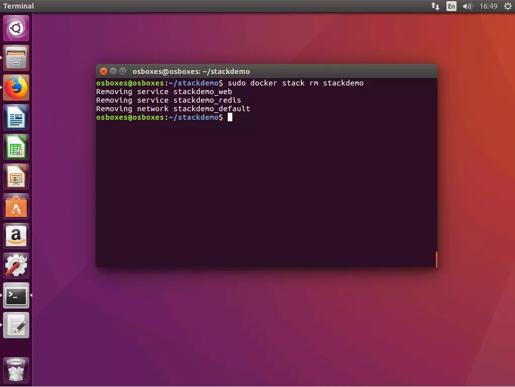 Image: La commande « docker stack rm » dans le terminal Ubuntu