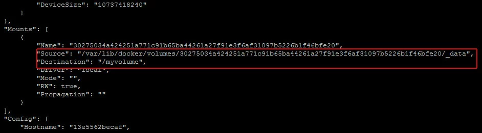 Image: Point de montage du fichier Docker dans le terminal