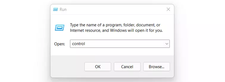 Image: Windows 11 : exécution de la commande « control »